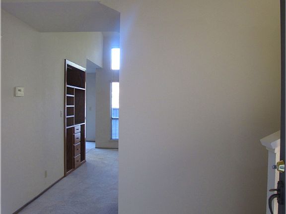 4th image of 7466 Tulare Hill Ln