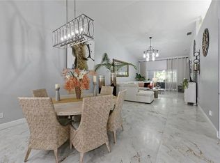 2365 Hidden Lake DR #4310, NAPLES, FL 34112