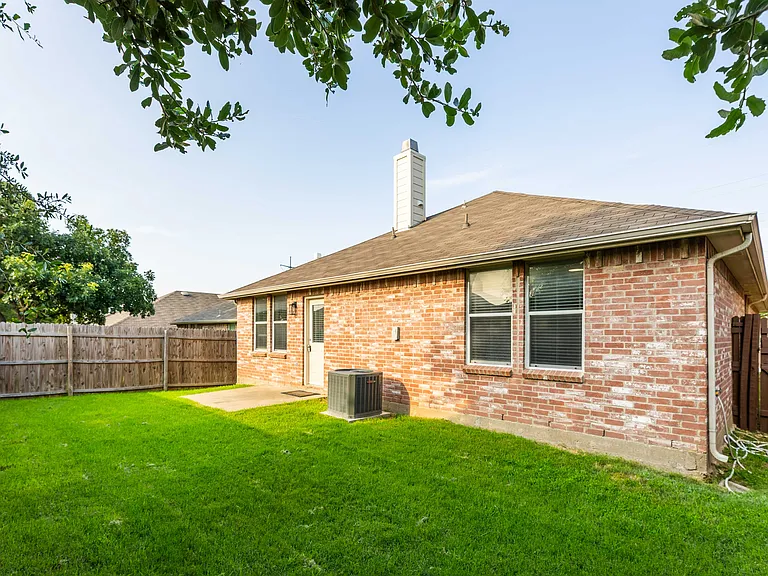 12870 Gillon Dr — Photo 32