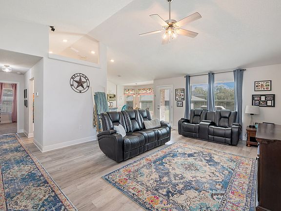 5th image of 5771 Dogwood Dr E