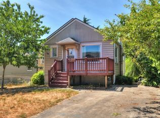1305 Humphrey Ave W, Bremerton, WA 98312