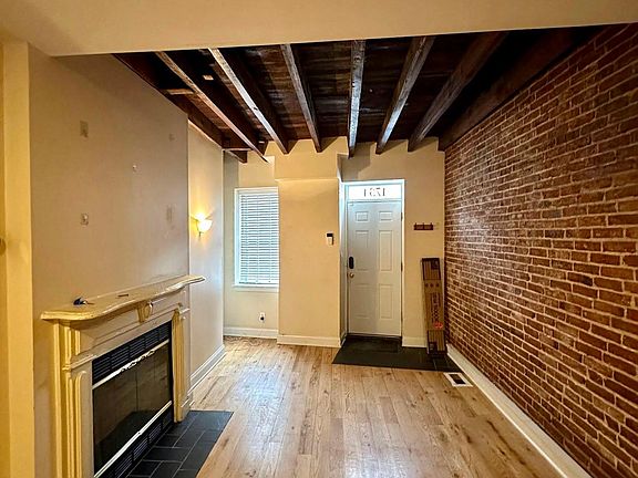 1st Floor - Living Room