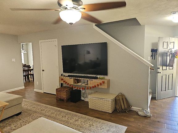 living_room_walls_0_11072025