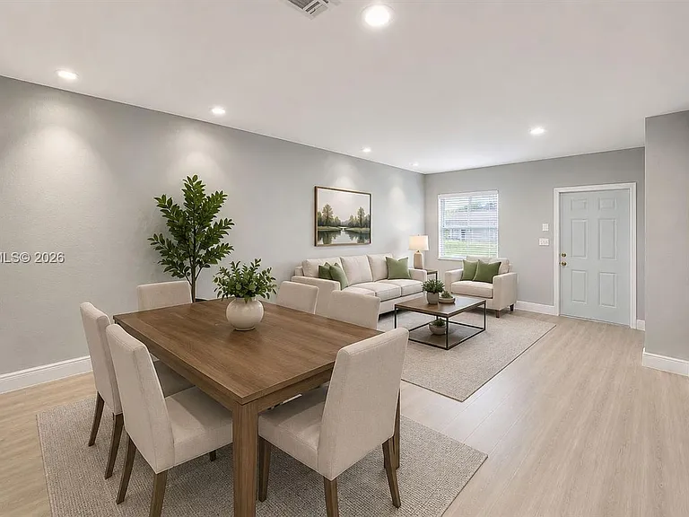 16914 SW 137th Pl #16914 — Photo 9