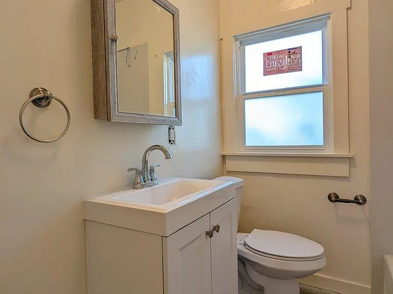 2423 Blake Street — Photo 7