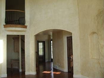 3rd image of 1833 E Sage Hollow Dr