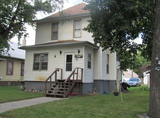 308 9th Ave SW, Aberdeen, SD 57401