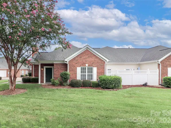 14626 Penmore Ln, Charlotte, NC 28269