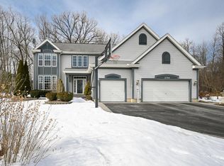 2756 Briargate Ct, West Chicago, IL