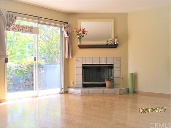 living room view to private yard
