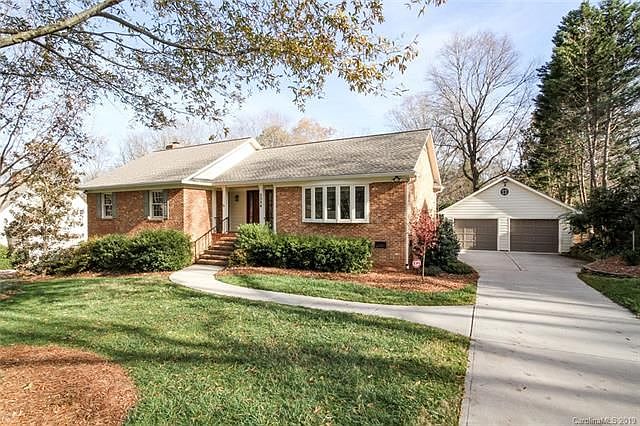 1st image of 2326 Valencia Trl