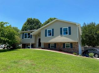 407 Amerine Rd, Maryville, TN 37804