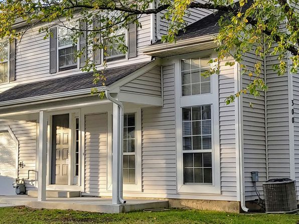 300 Teak Ln