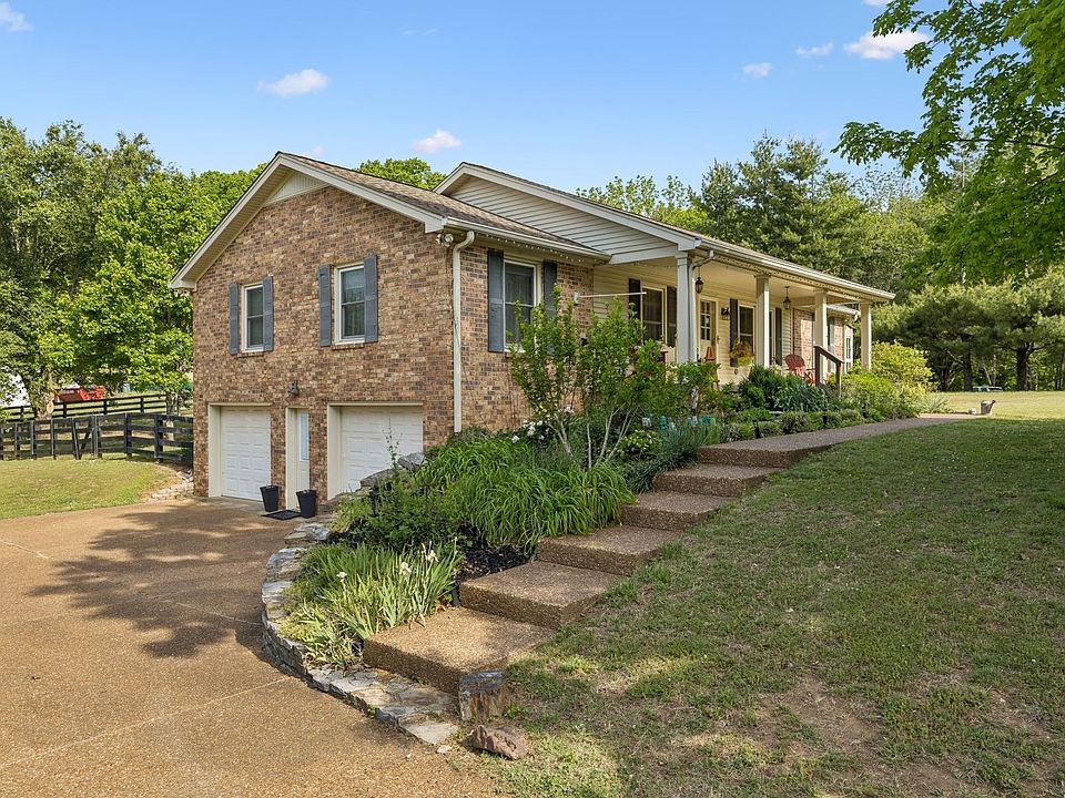 1st image of 2751 Standing Oak Dr