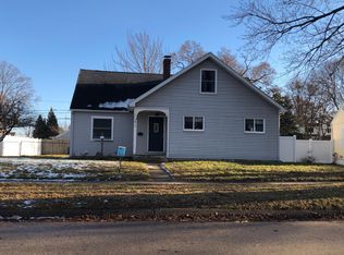 1313 Mills Ave, Muskegon, MI 49445