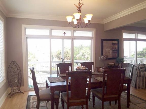 5th image of 2702 Palmetto Blvd