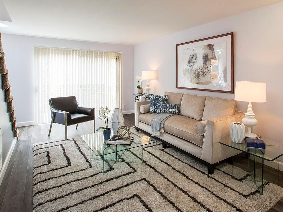 Ocean Breeze Villas Apartment Rentals Huntington Beach, CA Zillow