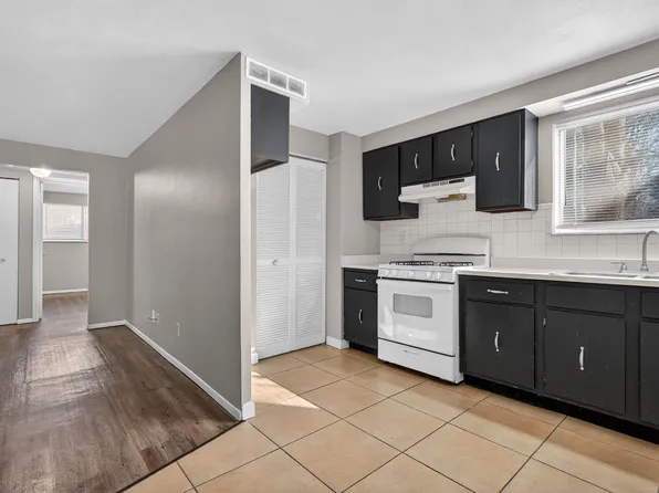 3629 N. Leroy Ave, 3629 N Leroy Ave APT B, Peoria, IL 61604