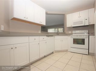 3461 NW 44th St APT 104, Fort Lauderdale, FL 33309