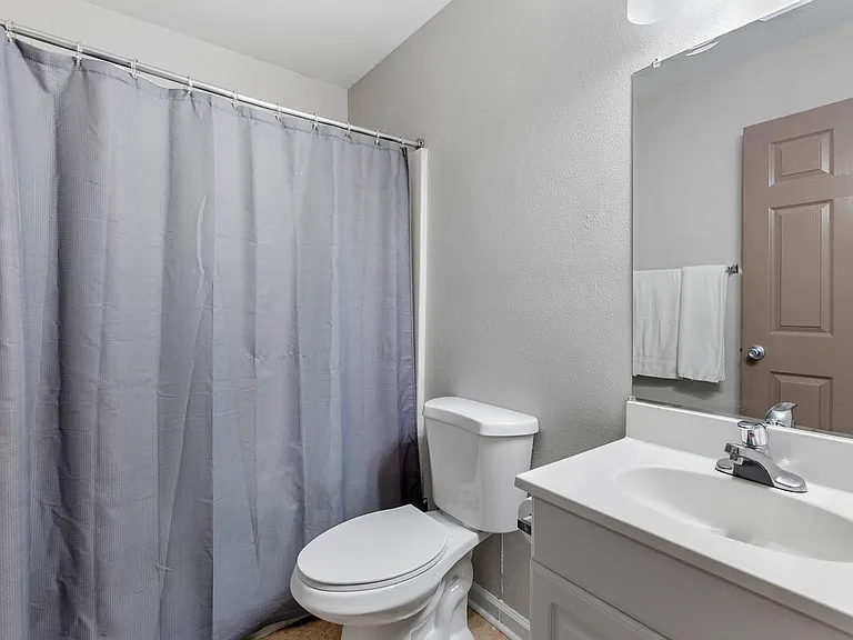 1235 N. Bronough Street — Photo 45