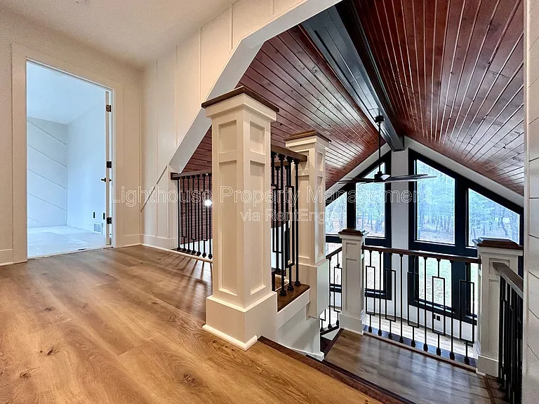 1505 N Green Creek Rd — Photo 29