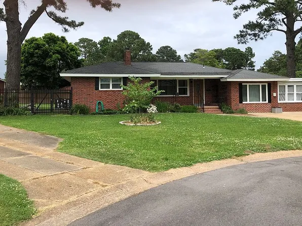 2144 Ester Ct, Norfolk, VA 23518