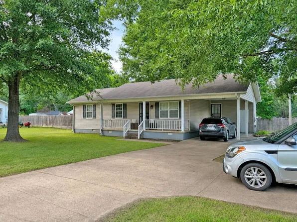 1125 Clifton Rd, Savannah, TN 38372
