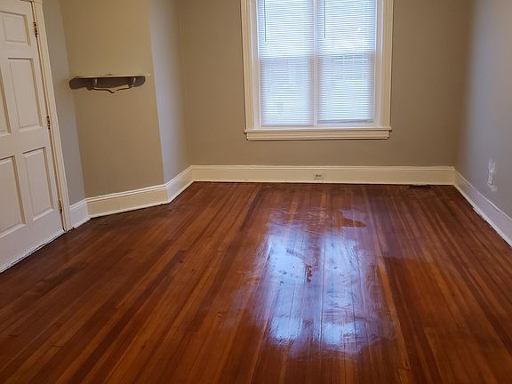 4th image of 25 N Highland Ave #1A