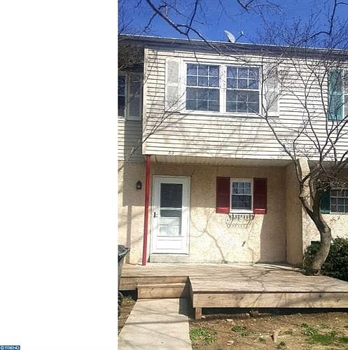 1st image of 53 Brighton Ct