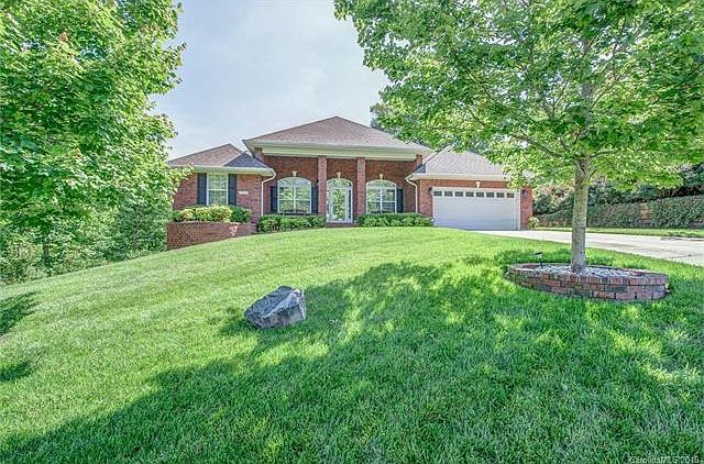 1st image of 2316 Kinmere Dr