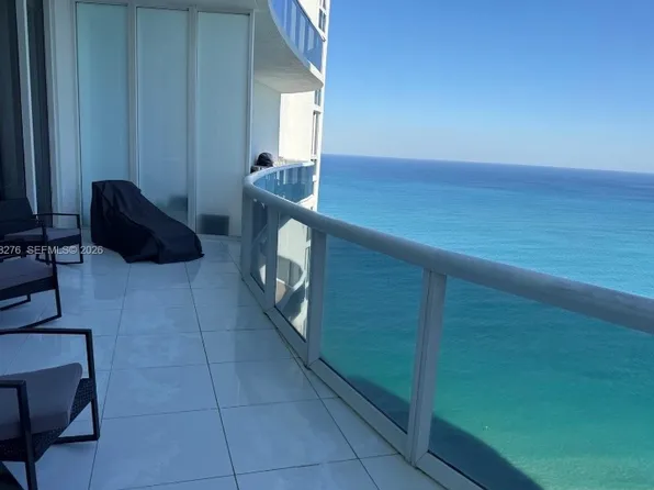 15901 Collins Ave, Sunny Isles Beach, FL
