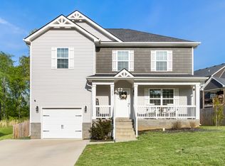 1373 Sussex Dr, Clarksville, TN 37042