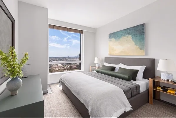 Rented by Compass | media 21