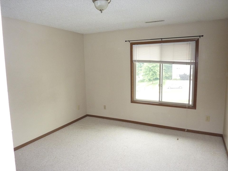 1st image of 950 23rd Avenue Pl APT 5