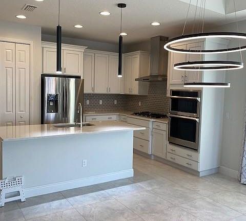 Dining Room/Kitchen