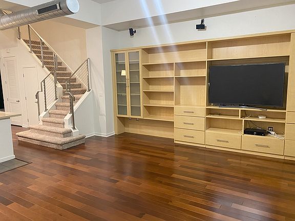 3rd image of 133 The Promenade N Unit 111