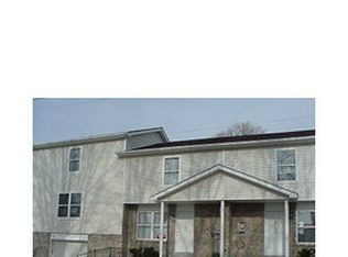 3108 Putnam Ave, Hurricane, WV 25526