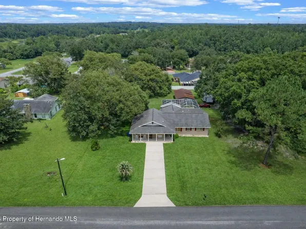 7484 Redbud Ln, Brooksville, FL 34601
