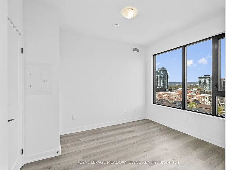 2075 Lakeshore Rd #902 — Photo 24
