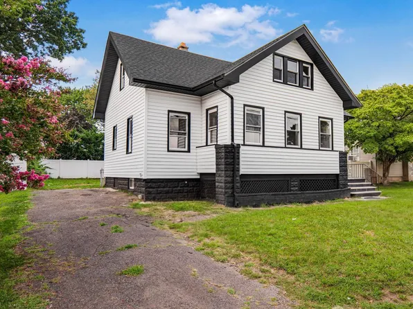 16 Lincoln Ave, East Brunswick, NJ 08816