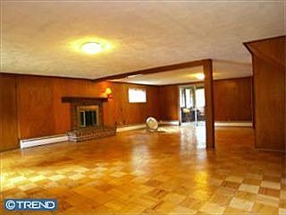 5th image of 1533 Pennsylvania Ave