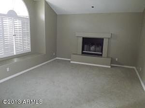 3rd image of 1946 E Kentucky Ln