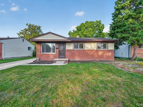 1608 Gloria St, Westland, MI 48186