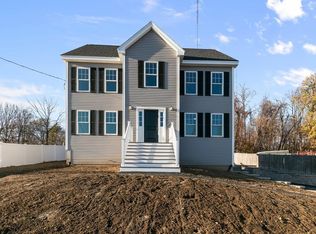 13 Overlook Ave, Haverhill, MA 01832