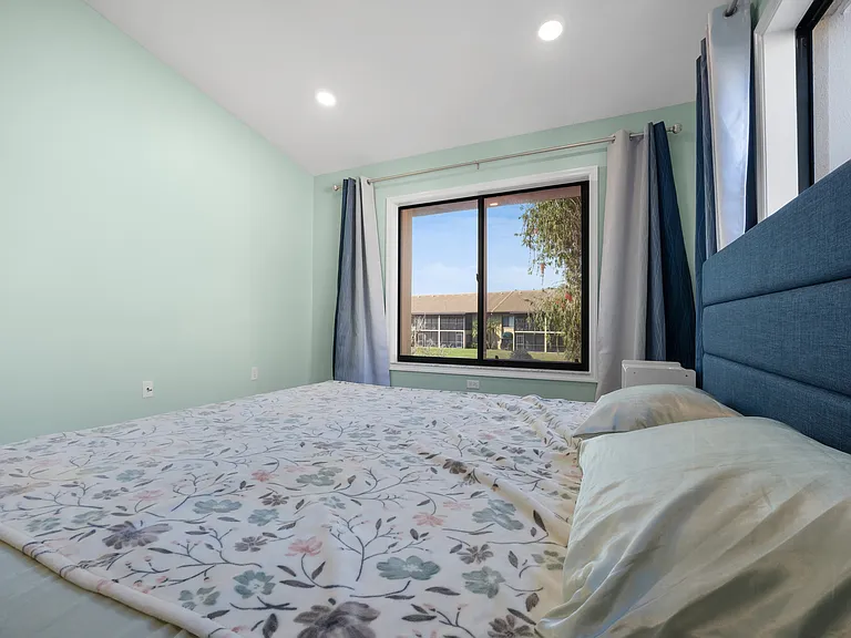 5612 Ashton Lake Dr #5612 — Photo 12