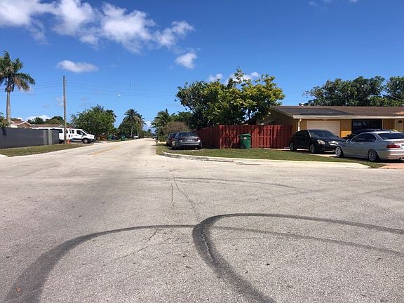 5th image of 3412 Nassau Dr