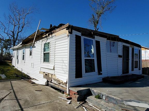 2nd image of 423 N 1st Ave
