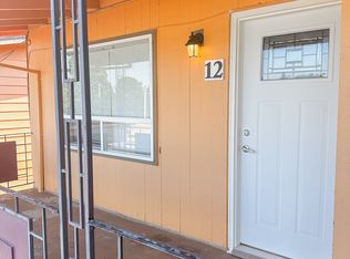 2392 Edgewood Ave NE APT 12, Salem, OR 97301