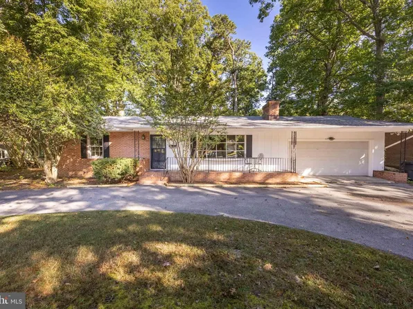 1105 Middle Neck Dr, Salisbury, MD 21804