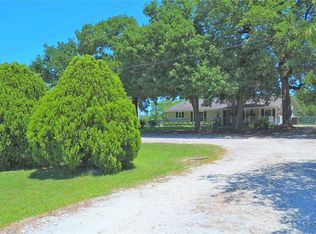 42 Pine Prairie School Rd, Huntsville, TX 77320